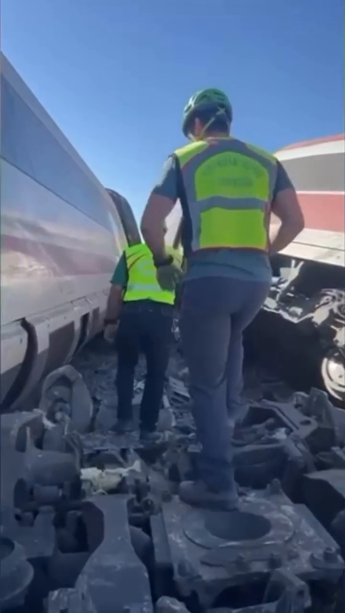 acidente-de-trem-em-toledo-equipes-de-resgate-buscam-vitimas-e-oferecem-apoio-1793248080
