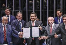 Alcolumbre homenageia Paim no fim da 6×1; entenda motivo
