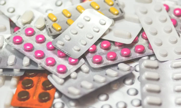 anvisa-proibe-lotes-de-medicamento-para-tratar-cancer-1792425612