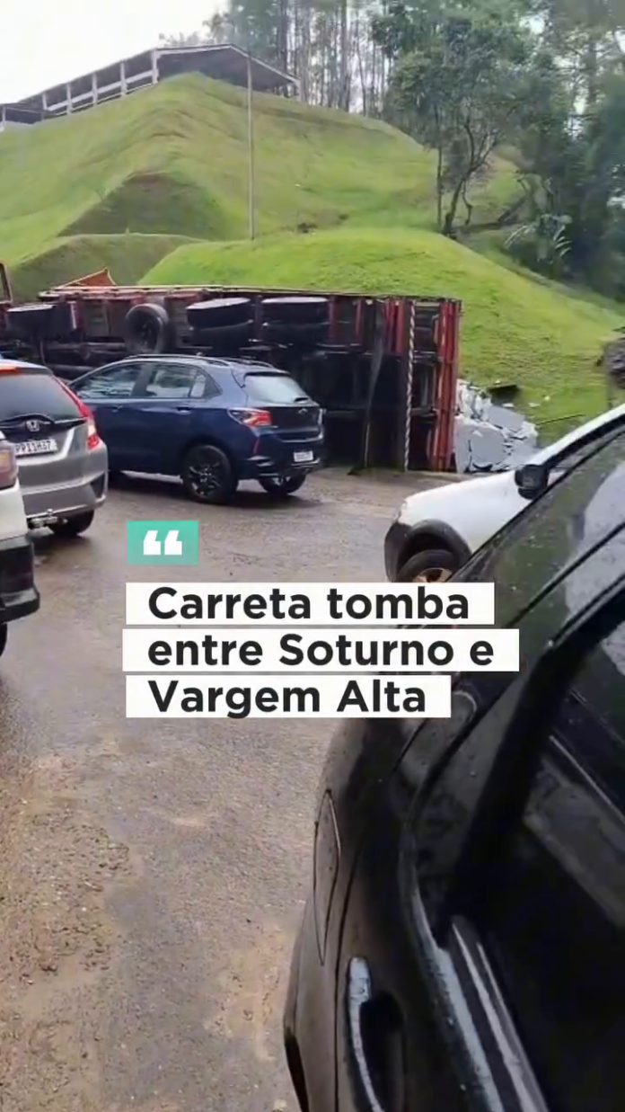 carreta-carregada-de-granito-tomba-em-canudal-entre-soturno-e-vargem-alta-1793379377