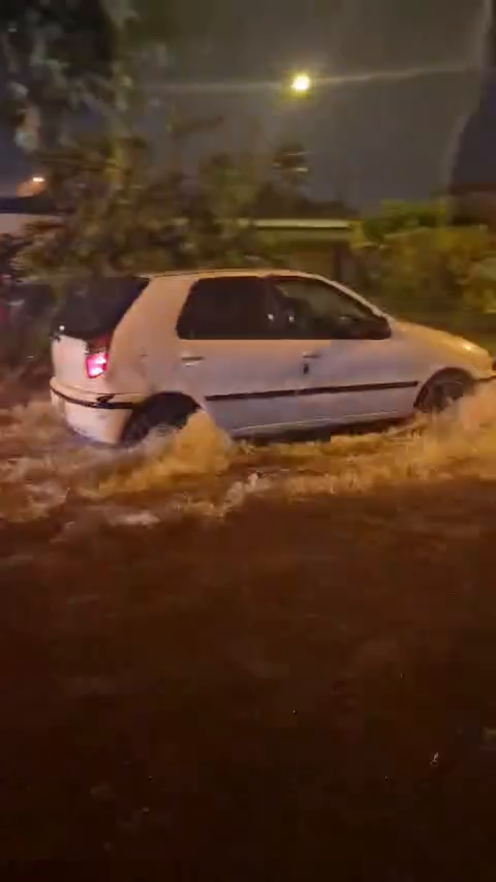 chuva-forte-provoca-alagamentos-e-transtornos-no-transito-em-sertaozinho-e-ribeirao-preto-1793237523