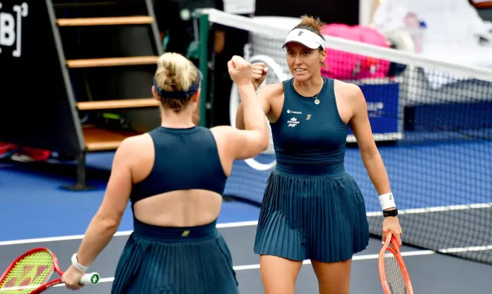dupla-de-luisa-stefani-avanca-as-quartas-do-wta-1000-de-pequim-1791327610