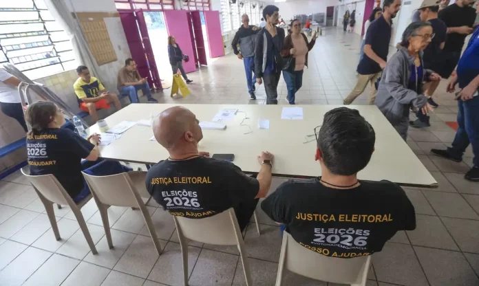 em-sp-80-das-urnas-estavam-encerradas-quando-votacao-foi-prorrogada-1792972818