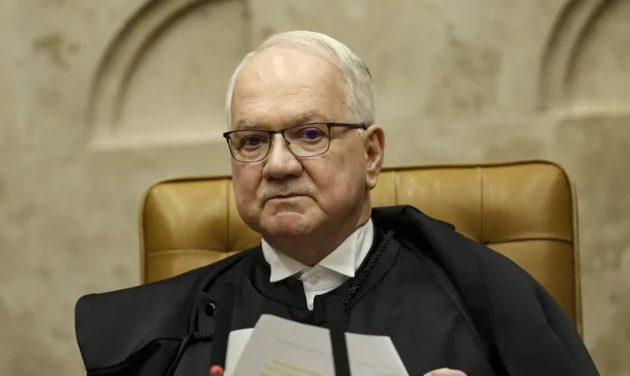 fachin-devolve-relatoria-do-caso-do-inss-a-mendonca-e-mantem-master-1793322006