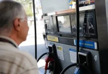 Governo prorroga por um mês subvenção de R$ 2,12 ao diesel
