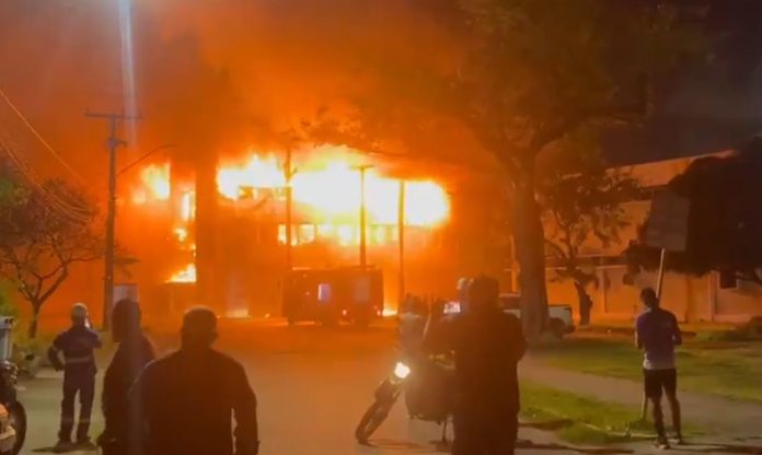 incendio-causa-danos-a-predio-da-universidade-federal-de-pernambuco-1791464418
