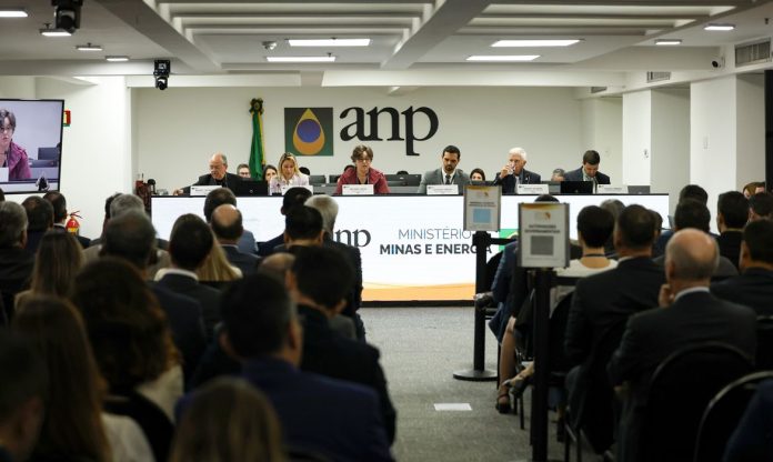 leilao-da-anp-arrecada-r-3-bilhoes-com-a-venda-de-49-blocos-1791422748