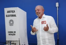 Lula vota e enaltece mobilização popular: “nunca vi nada igual”