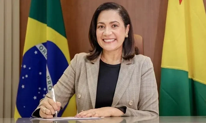 mailza-assis-e-reeleita-governadora-do-acre-1792972808