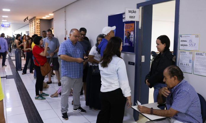 mais-de-4-mil-eleitores-tiveram-locais-votacao-alterados-1792260004