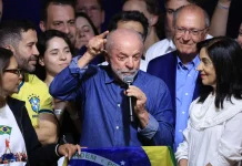 Motta e Alcolumbre, líderes do Congresso Nacional, parabenizam Lula