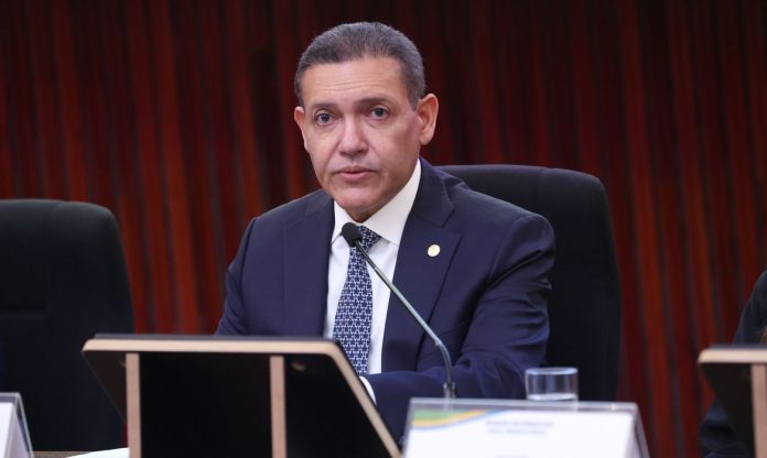 nunes-marques-suspende-postagens-ilegais-contra-campanha-de-lula-1792630804