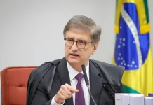 PGR não vê abuso de André Mendonça em investigação contra Moraes
