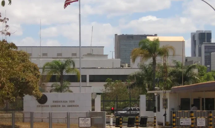 policia-federal-investiga-suposta-ameaca-a-embaixada-dos-eua-1791251657