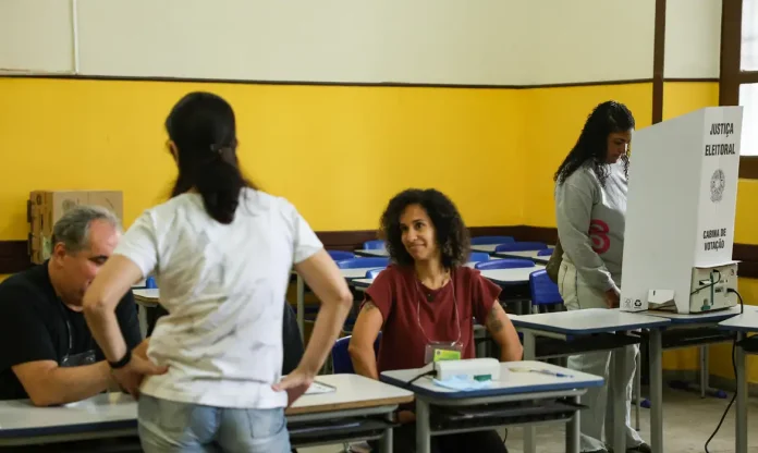 primeiro-governador-depois-presidente-saiba-qual-a-ordem-de-votacao-1792756816