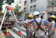 Procon paulistano multa Enel por falhas no fornecimento de energia
