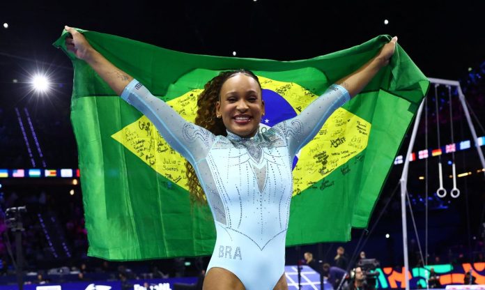 rebeca-andrade-conquista-o-tri-no-mundial-de-ginastica-na-holanda-1792868408