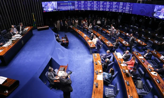 senado-aprova-aumento-de-limite-e-perdao-de-divida-para-meis-1792105205