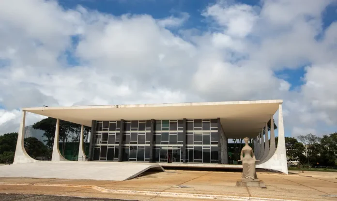 stf-retira-credito-presumido-do-icms-da-base-de-calculo-do-pis-cofins-1791417609