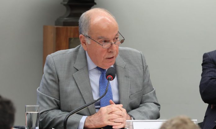 vieira-encontra-rubio-nos-eua-apos-vitoria-de-lula-e-fuga-de-flavio-1793458803